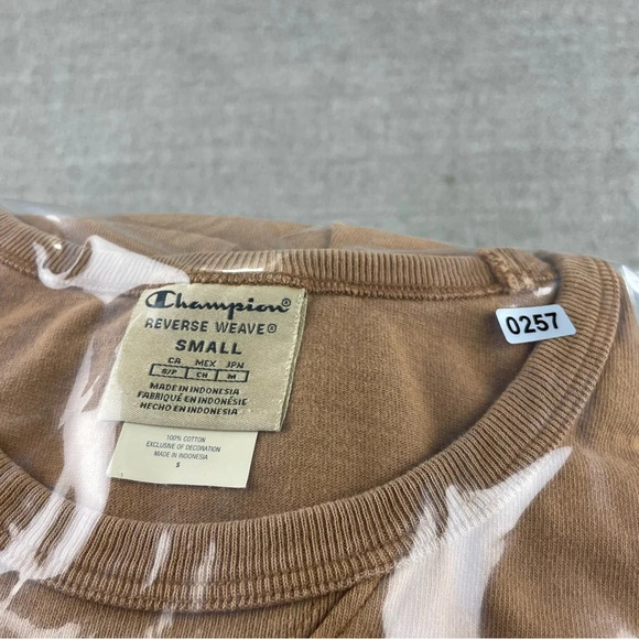 Champion Reverse Weave Short Sleeve Shirt - Picture 8 of 8